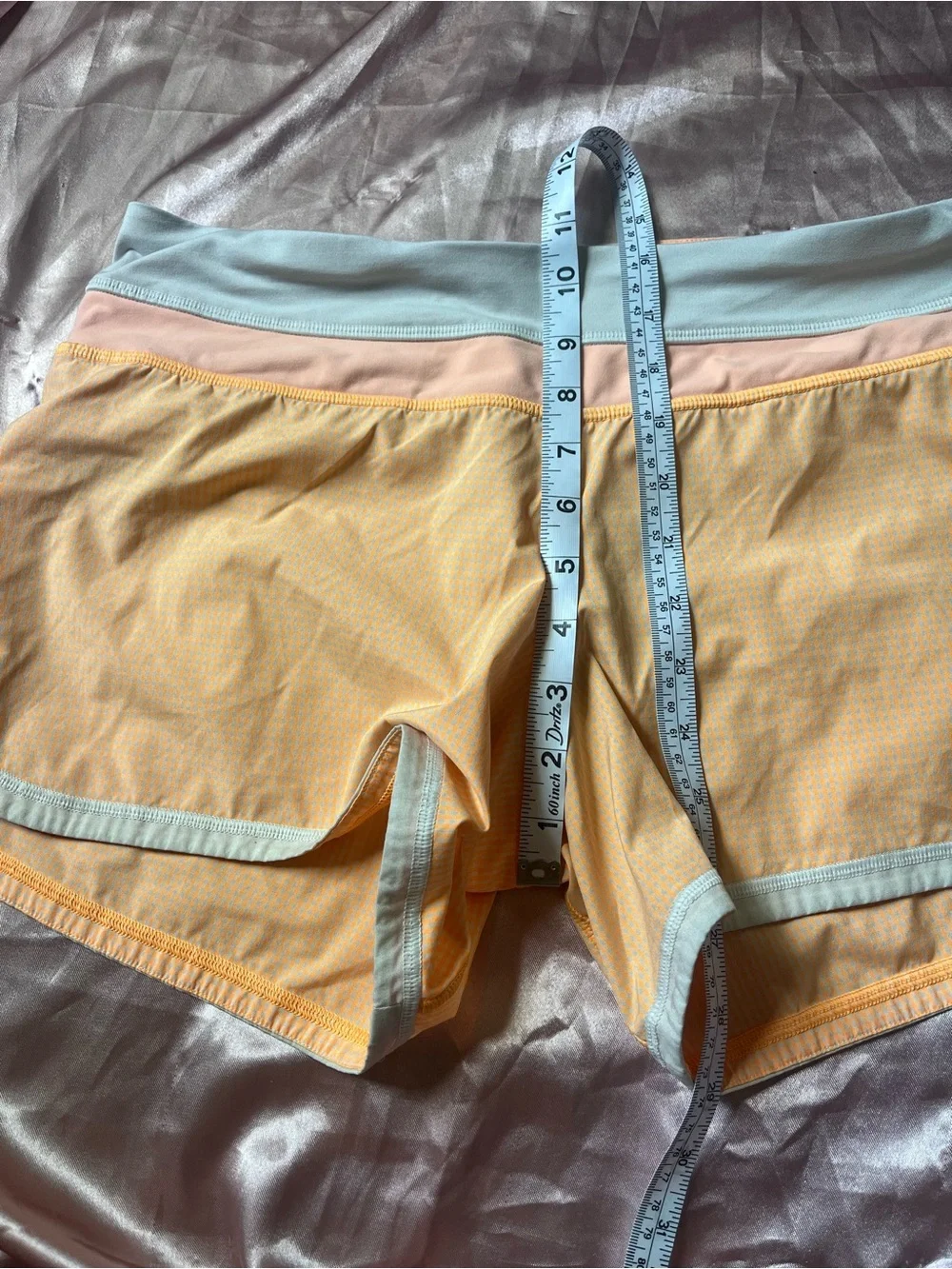 Lululemon Peach Orange Gingham Speed Up Shorts Size 8
